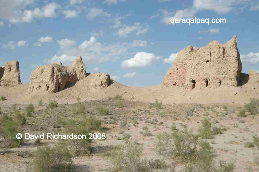 Rectangular towers of Big Qirq Qiz Qala