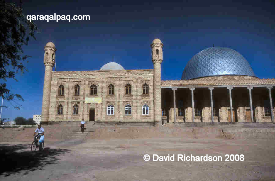 No'kis cathedral mosque