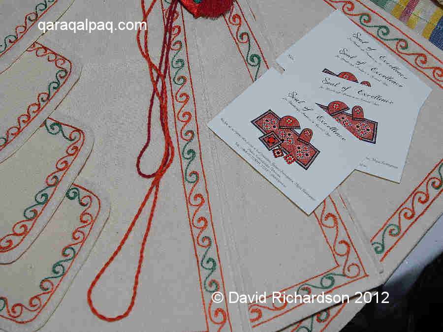 Embroidered table mats
